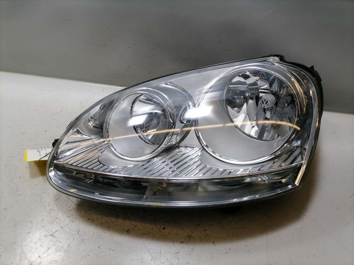 VW Golf 5 original Scheinwerfer vorn links Halogen Bj.2004